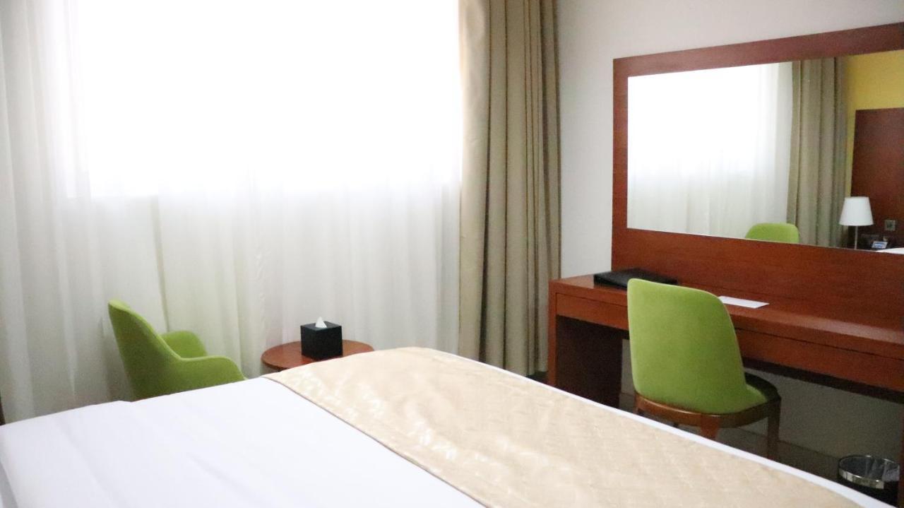 Al Riyadh Hotel Apartments Abu Dhabi Luaran gambar